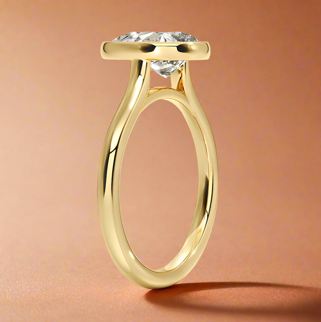 Abbraccio - Pear Cut Engagement Ring