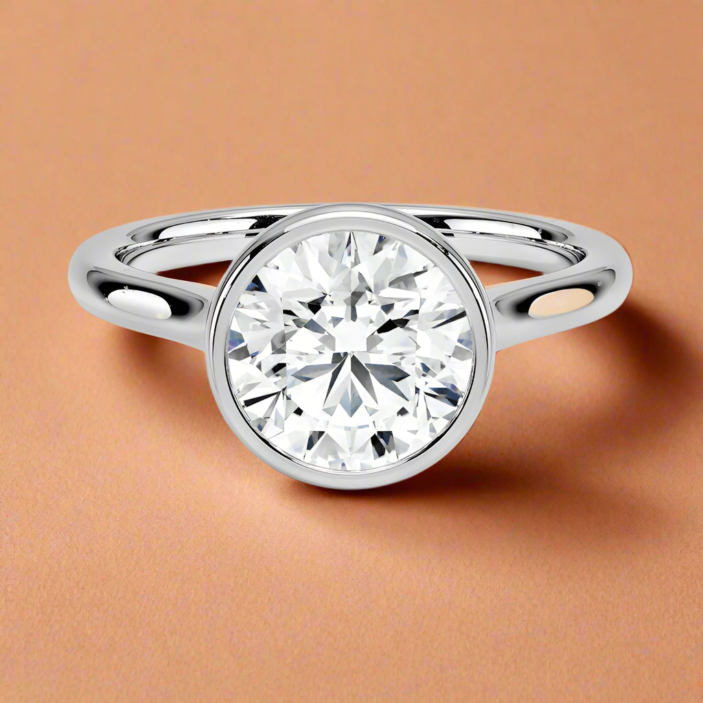 Abbraccio - Round Cut Engagement Ring