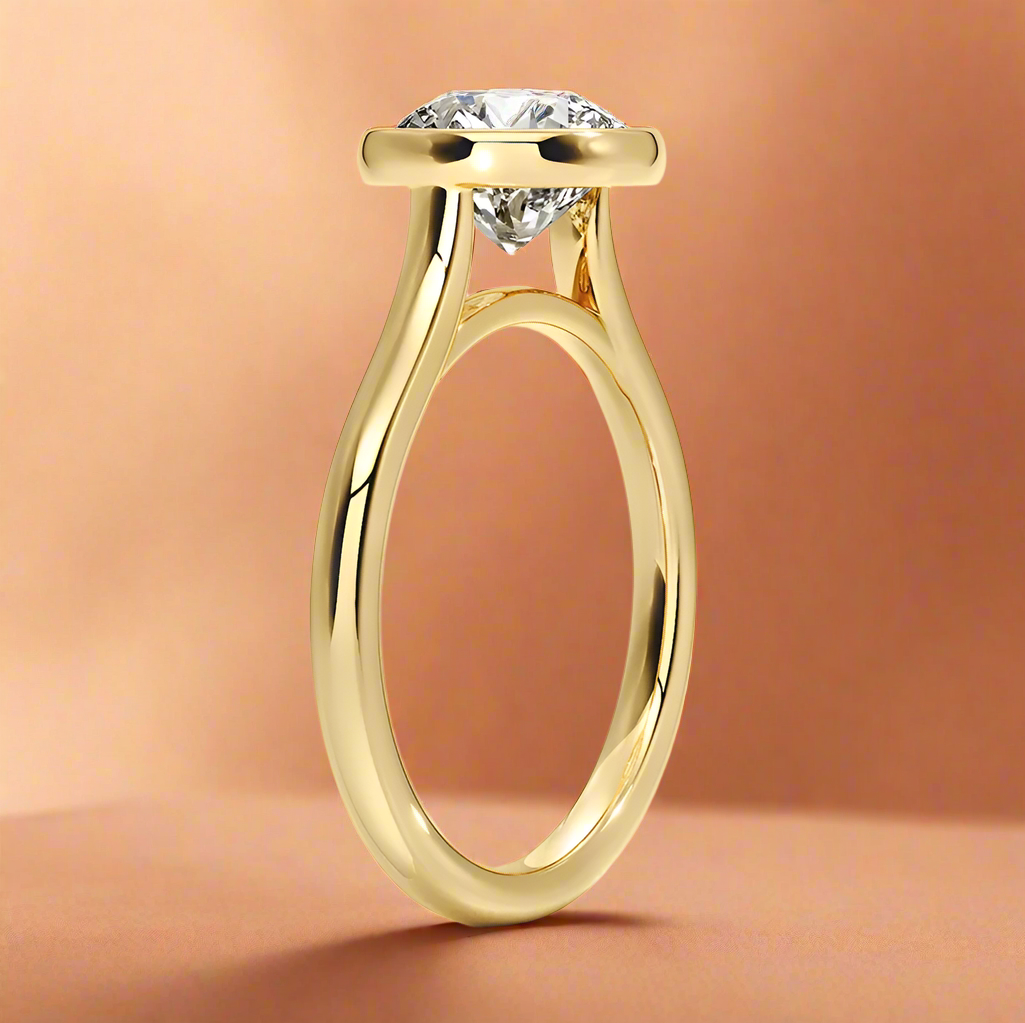 Abbraccio - Round Cut Engagement Ring