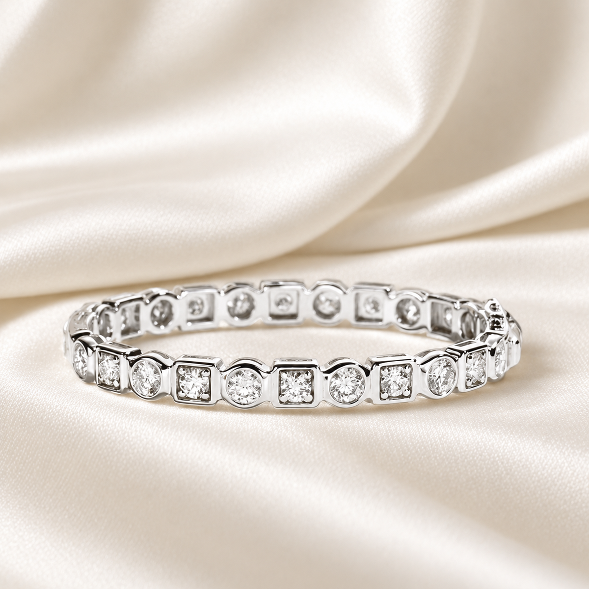 Square & Circle Bezel Design Moissanite Bracelet | 4.5mm Stones