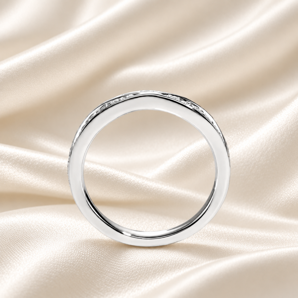 The Bowtie Band – Sculpted Moissanite Wedding Ring