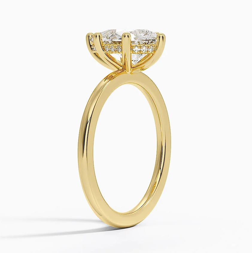 Venere - Pear Cut Moissanite Engagement Ring