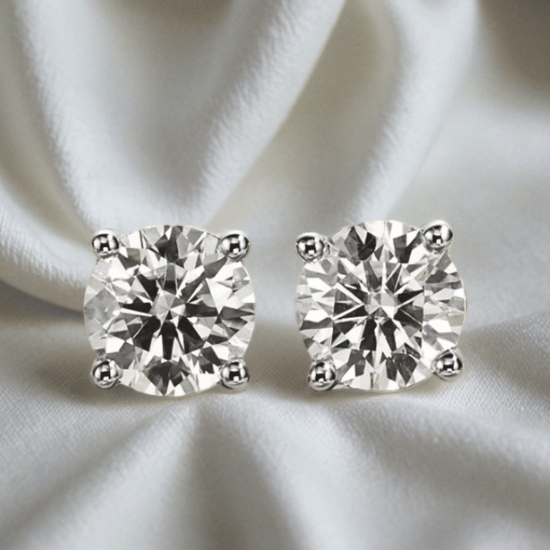 Round-Cut D-Colourless VVS1 Moissanite Stud Earrings - 10K White Gold Posts