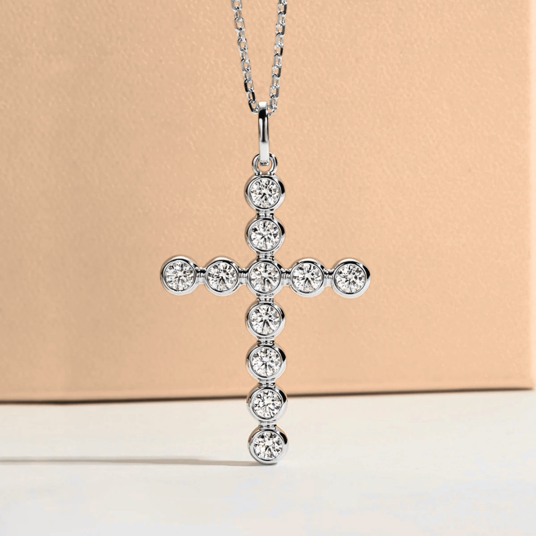 Cross Pendant Necklaces