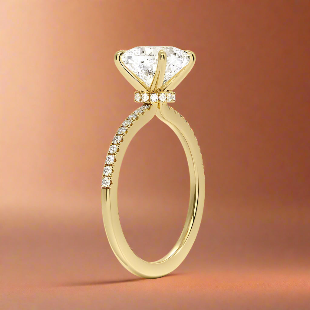 La Luna - Cushion Cut Moissanite Engagement Ring