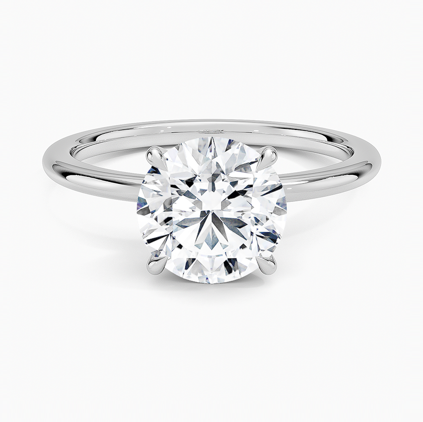 La Terra - Round Cut Moissanite Engagement Ring