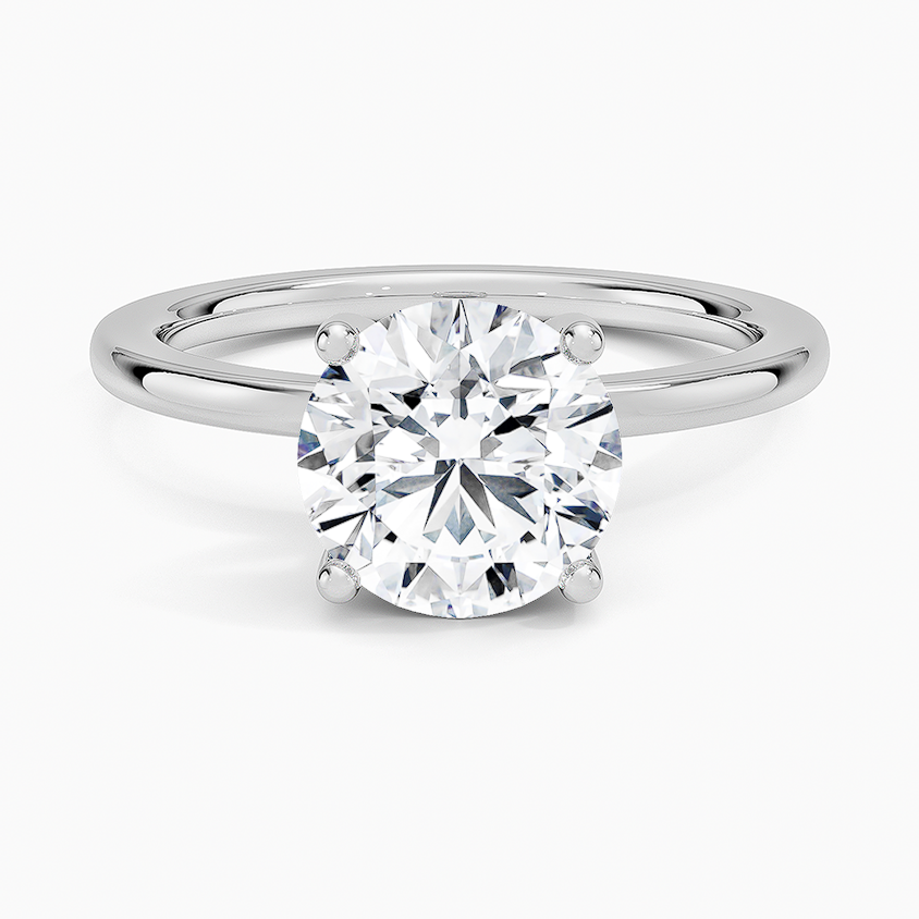 Venere - Round Cut Moissanite Engagement Ring