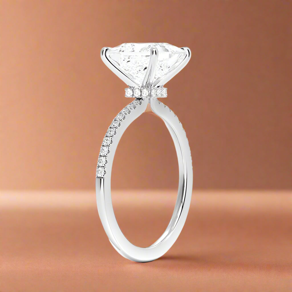 La Luna - Princess Cut Moissanite Engagement Ring