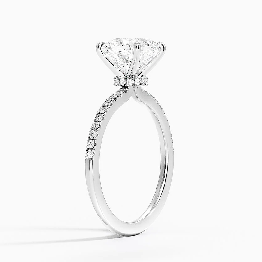 La Luna - Cushion Cut Moissanite Engagement Ring