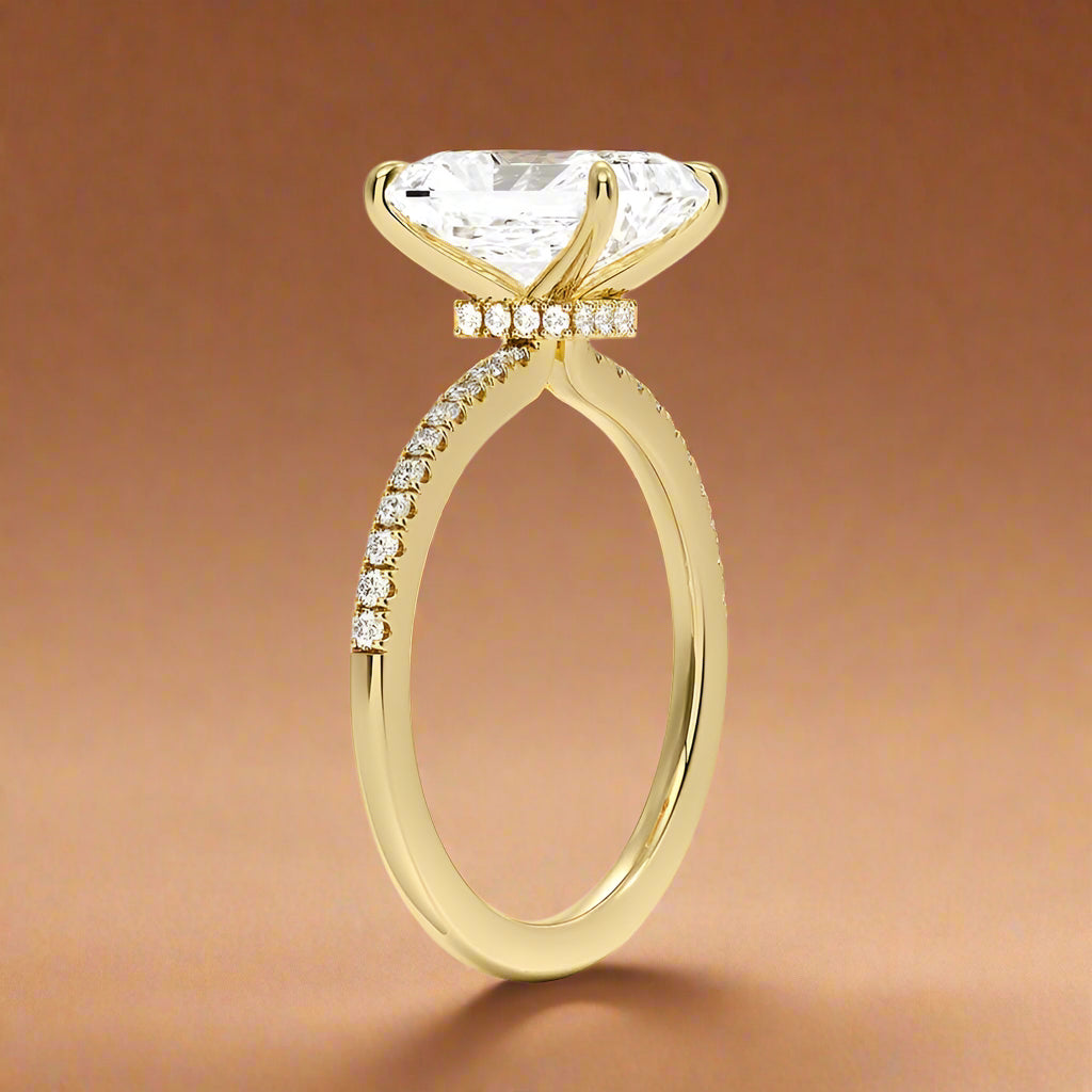La Luna - Radiant Cut Moissanite Engagement Ring