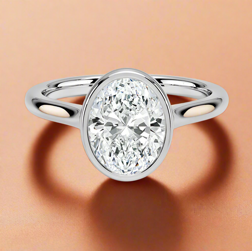Abbraccio - Oval Cut Engagement Ring