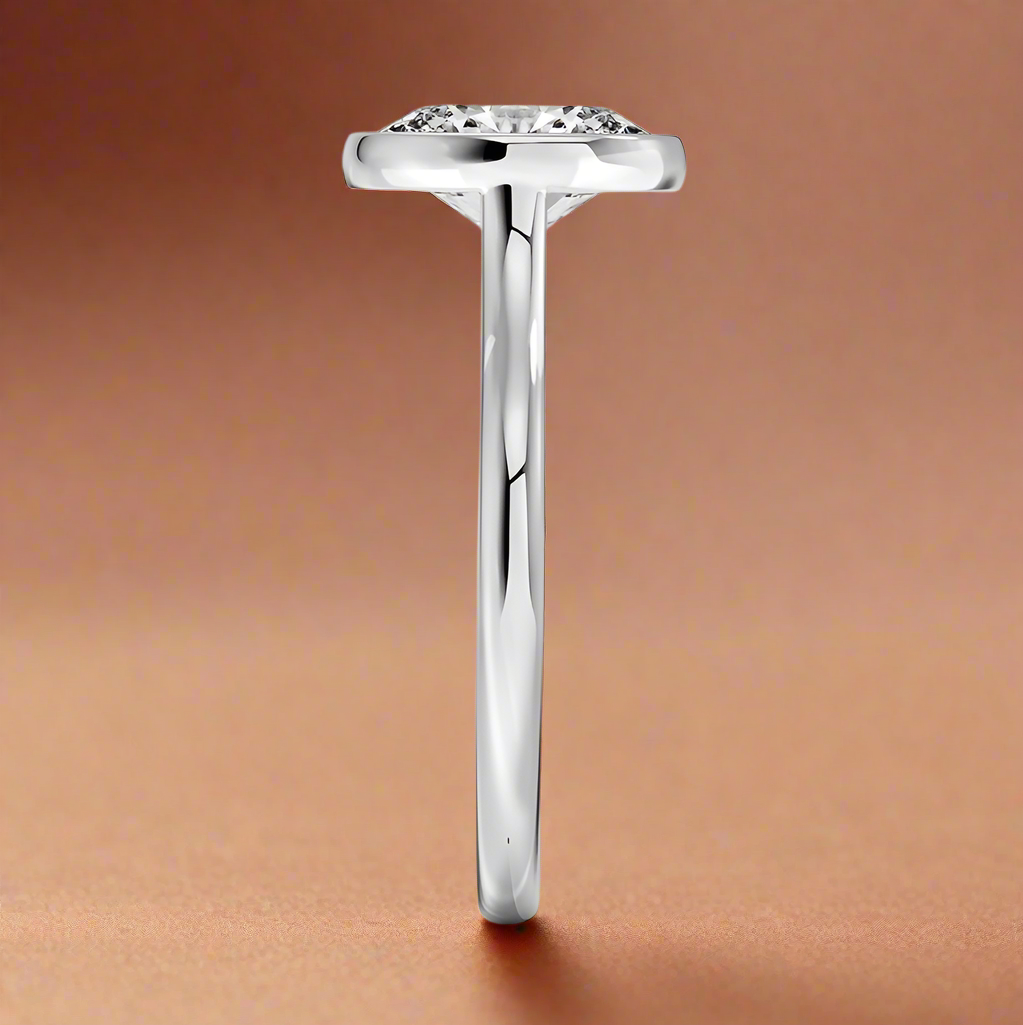 Abbraccio - Oval Cut Engagement Ring
