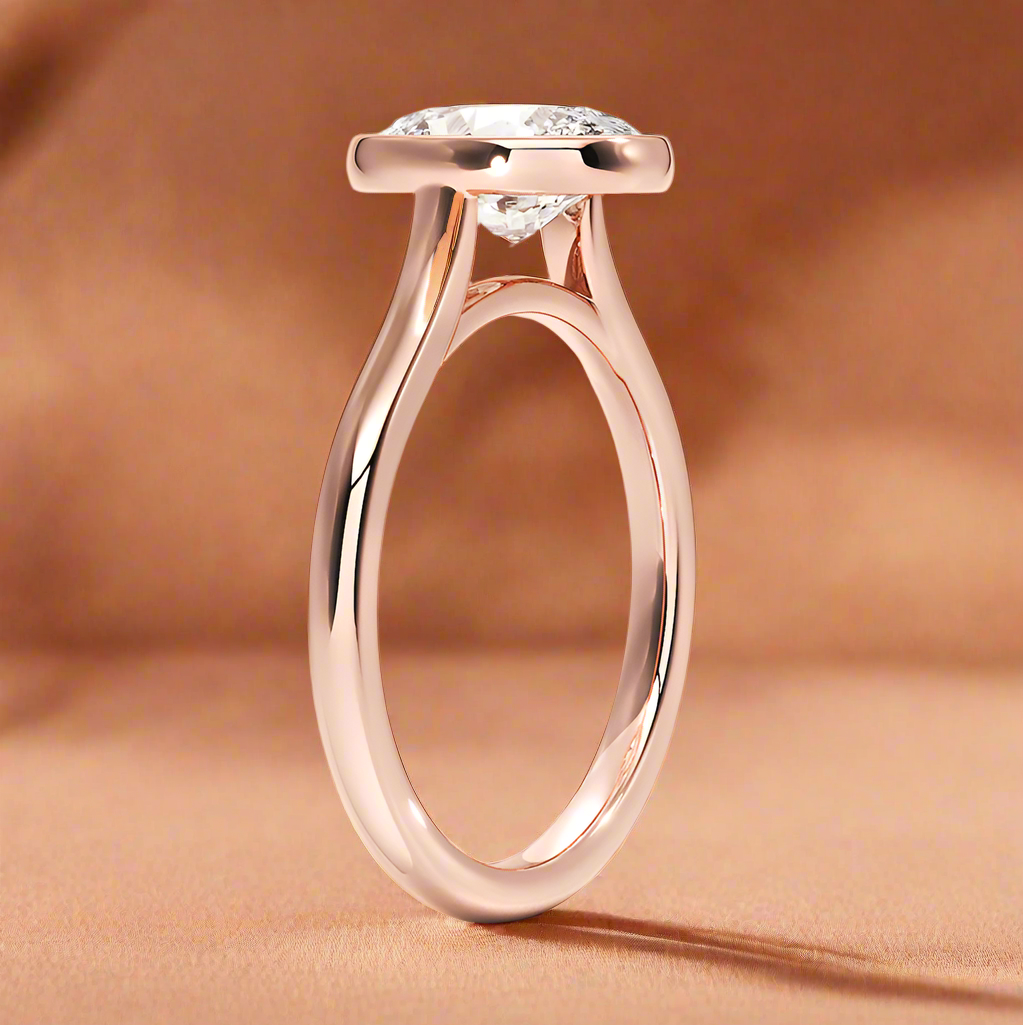 Abbraccio - Oval Cut Engagement Ring