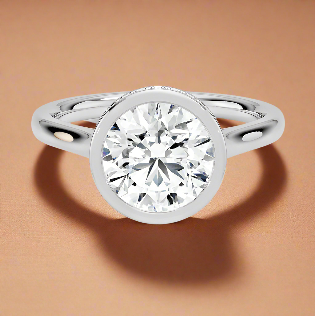 Abbraccio Hidden Halo - Round Cut Engagement Ring