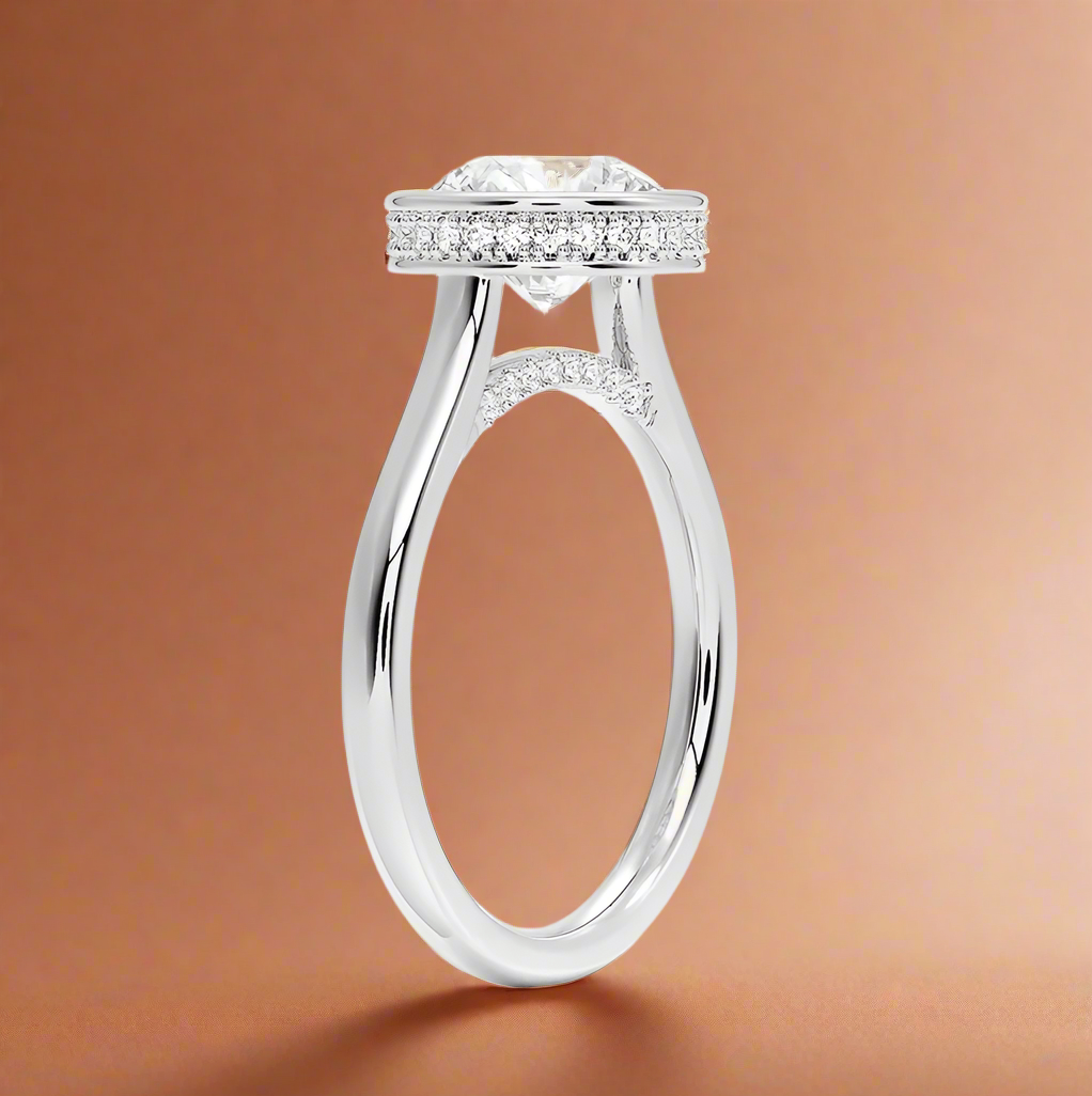 Abbraccio Hidden Halo - Round Cut Engagement Ring