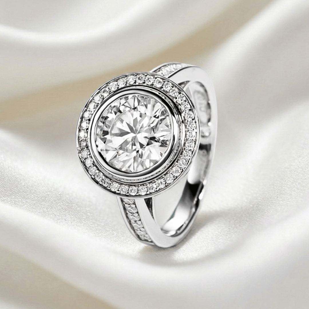 The Solara Halo Ring