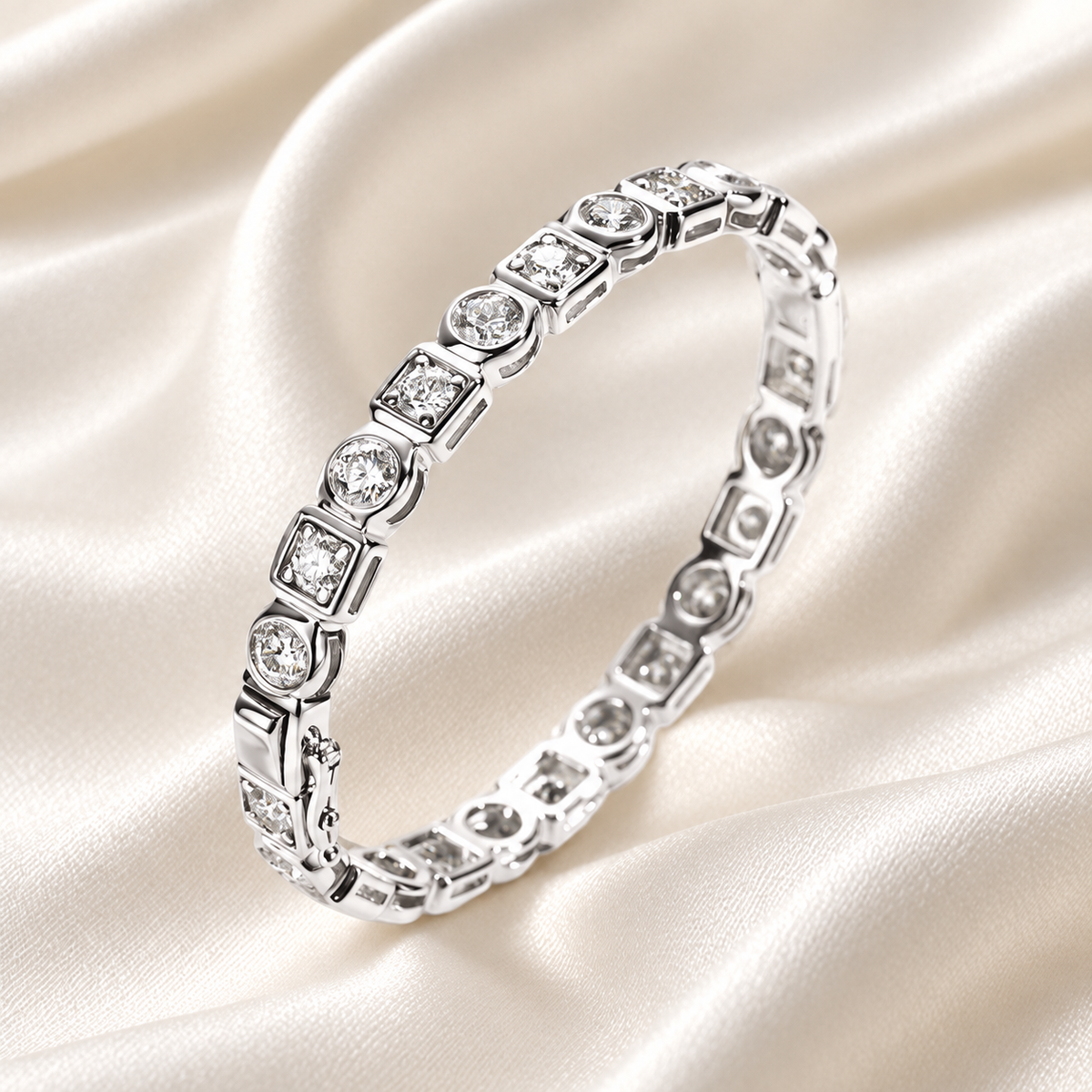 Square & Circle Bezel Design Moissanite Bracelet | 4.5mm Stones