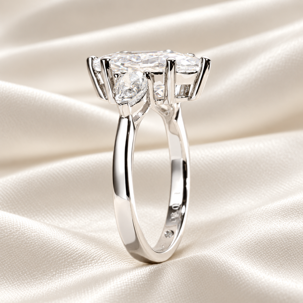Marquise 4.0 Total Carat - Trilogy Ring