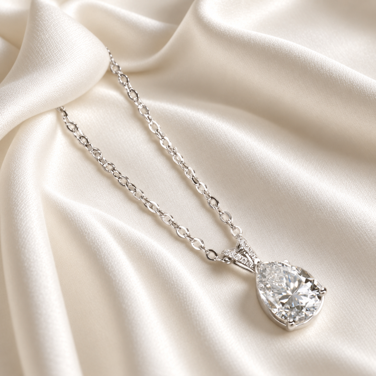 2.5ct Pear-Cut Moissanite Teardrop Pendant Necklace | Moissanite Jewelry